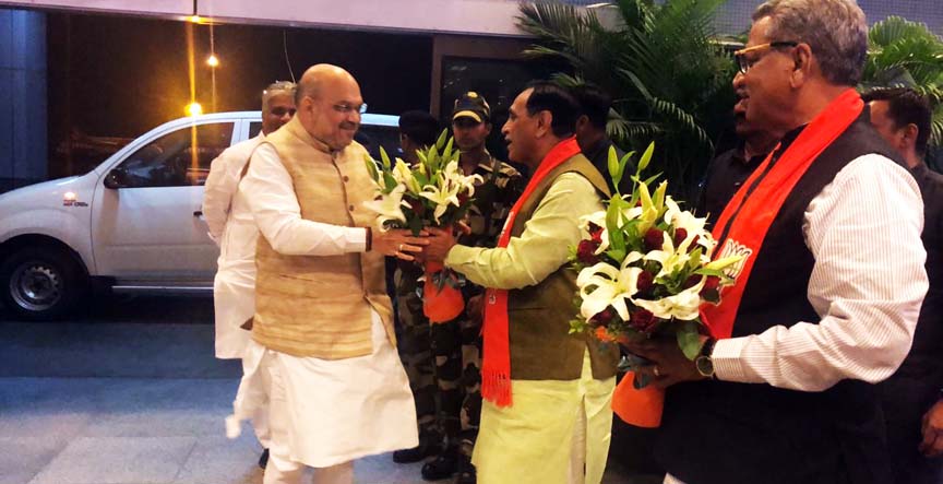 CM Rupani welcome Amit Shah at the Airport