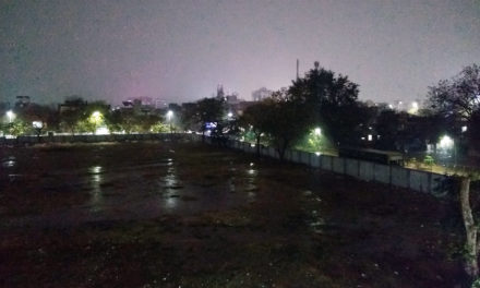 HEAVY RAIN WITH CHILLY WINDS IN AHMEDABAD