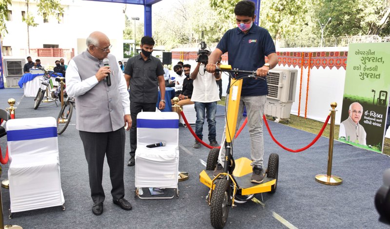 E-Vehicle Sector Founders and Innovators met CM