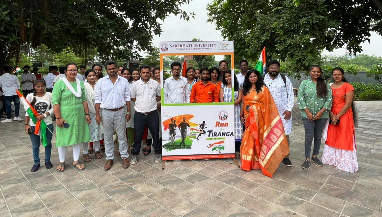 Sabarmati University Celebrated 'run For Tiranga' - Journo Views