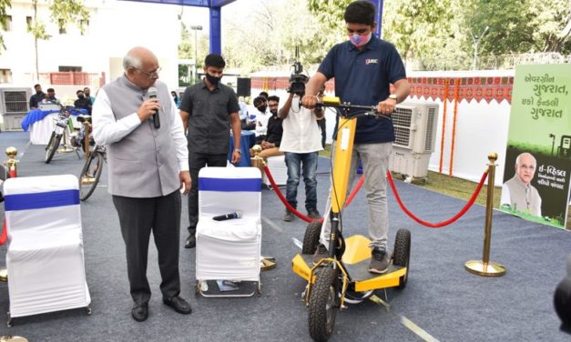 E-Vehicle Sector Founders and Innovators met CM