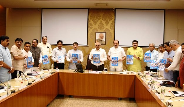 Sevayagna- ‘222 Divas-222 Nirnay’ book released