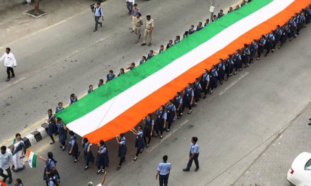 GIRL STUDENTS organize 1551ft. long Tiranga Yatra